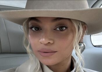 Beyoncé Pauses London Show to Celebrate Her Twins Rumi and Sir’s Birthday