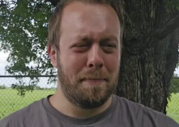 Grieving Husband of Mikayla Raines Walks Her Beloved Fox in Emotional Video After Her Death: ‘Least I Can Do’